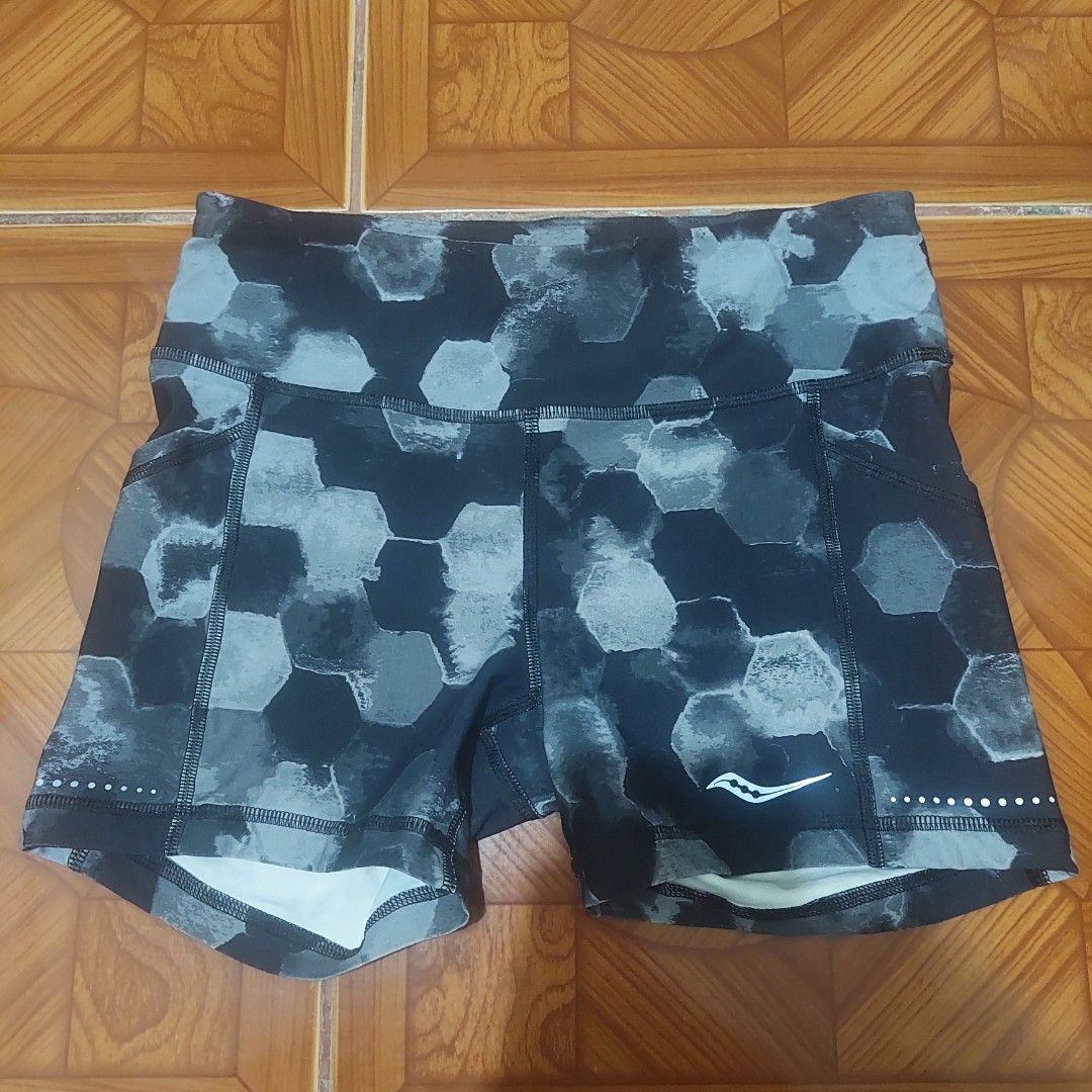 Saucony bullet tight shorts shop