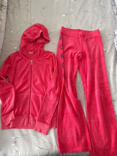 (Category: ) located in . Submitted by comtes.champagne (Listing ID 1333512853, Image 1). Description: .