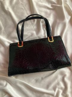 (Category: ) located in . Submitted by imz_thrift (Listing ID 1333588276, Image 1). Description: .