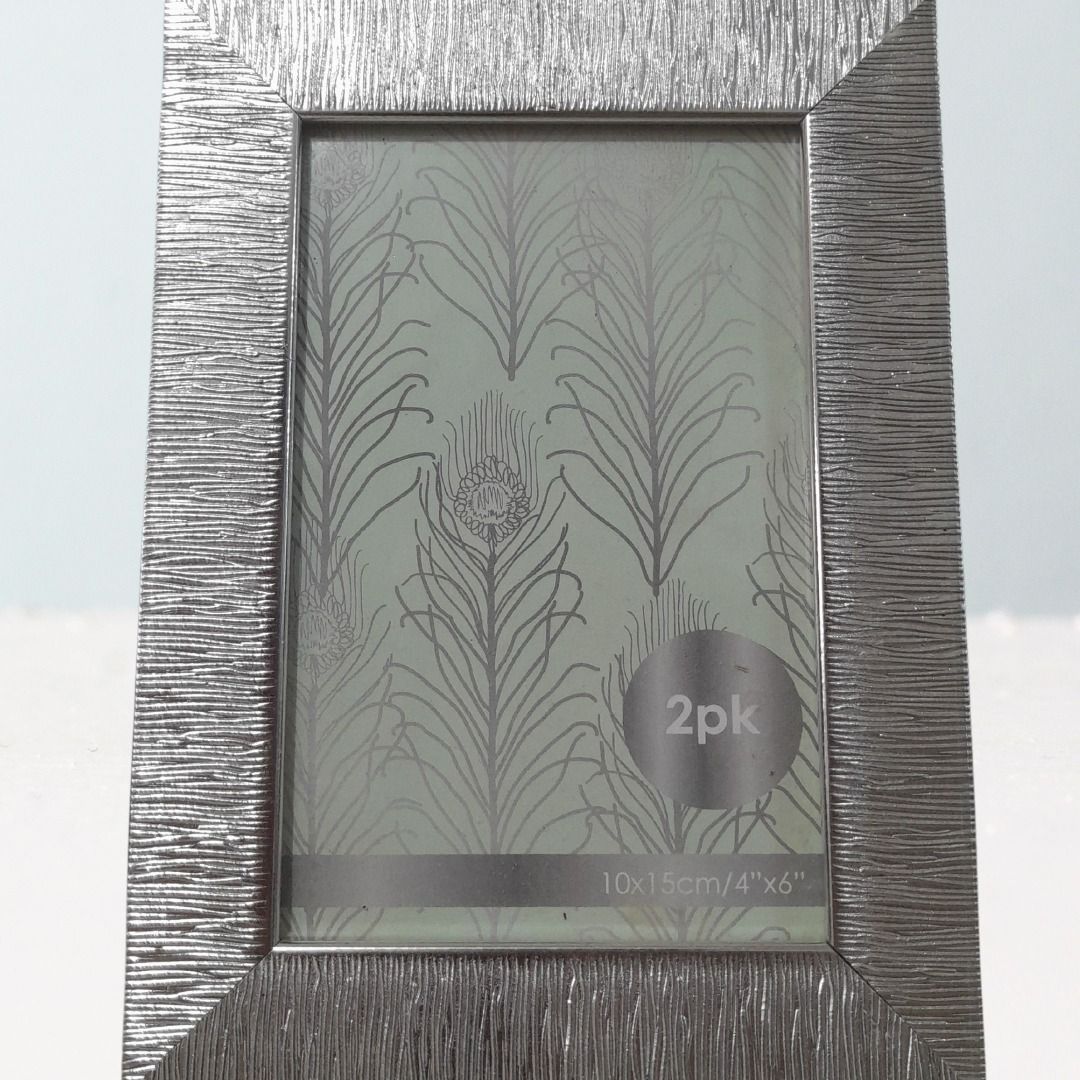 Silver Frame. (Category: Frames & Pictures) located in Cagayan de Oro. Submitted by YetzShopETC (Listing ID 1333529571, Image 1). Description: Silver Frame. Php98.00 Sourced from UK box surplus, please manage your expectation. As is, where is. Color may vary due to photographic lighting. Pick-up at DVSoria, CDO or maxim delivery. J&T or LBC for outside CDO Thank you 🙂.