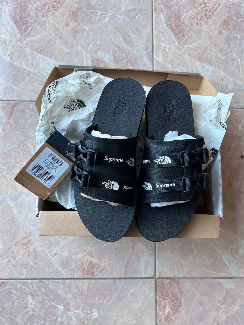 supreme_x_the_north_face_trekk