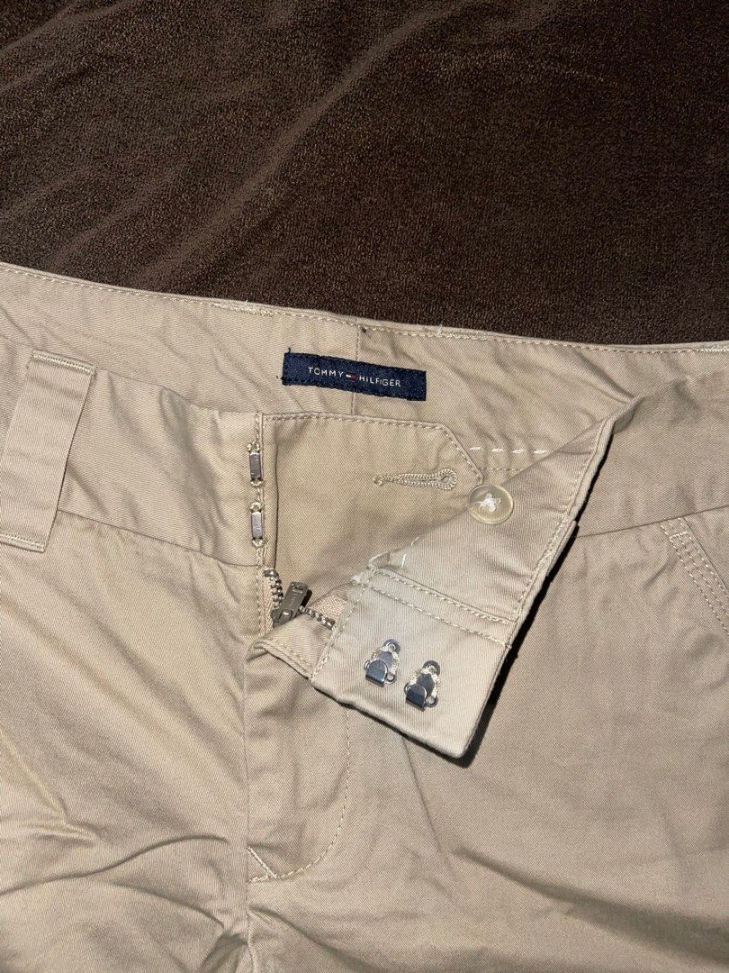 tommy hilfiger khaki shorts (Category: Shorts) located in Quezon City. Submitted by annixtingz (Listing ID 1333517856, Image 3). Description: - size 0 on tag, fits 25-26 waist - brand new without tag never used.