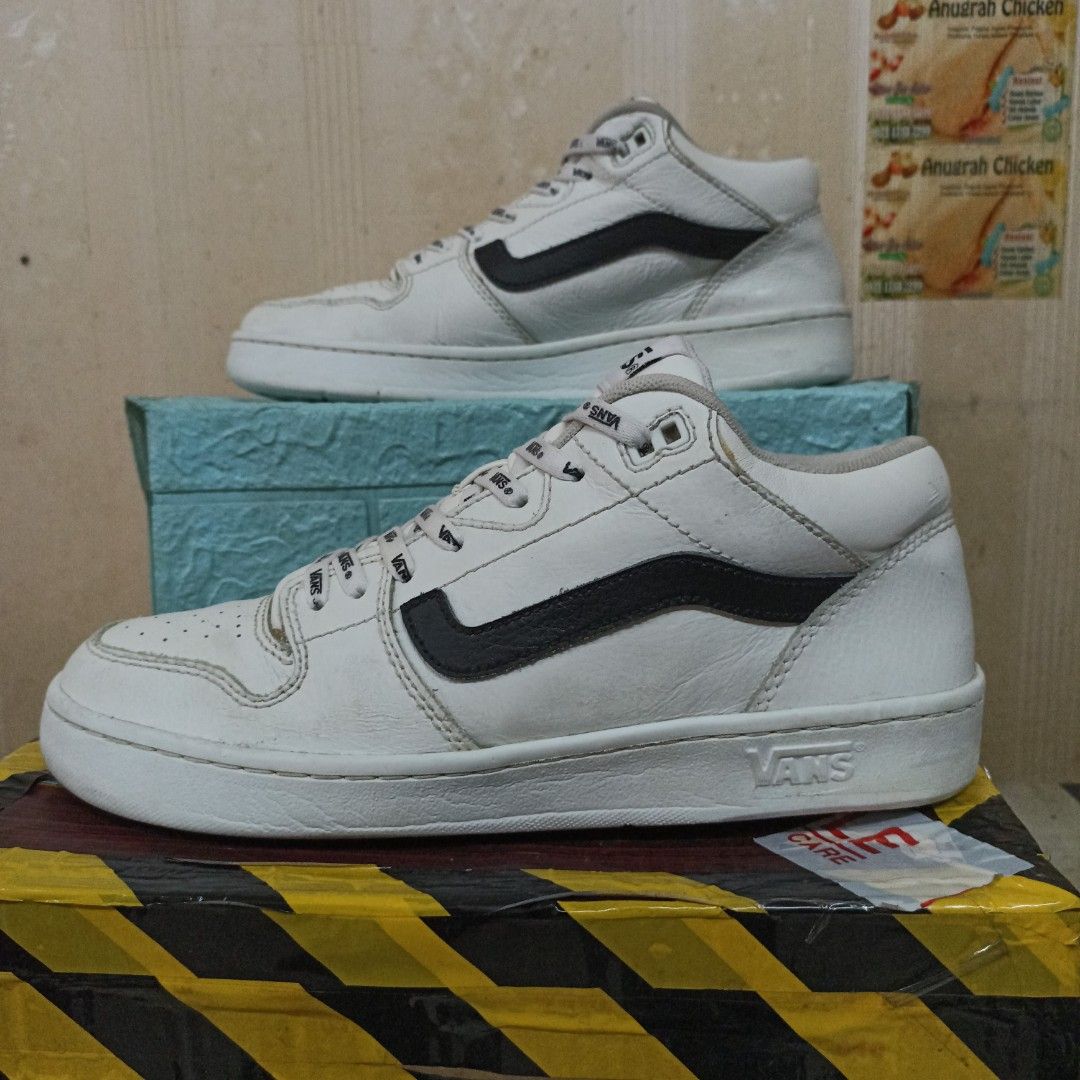 Vans v2202 cheap