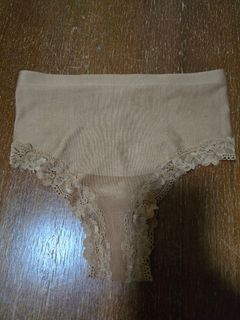 (Category: ) located in . Submitted by shien_cher (Listing ID 1333593390, Image 1). Description: .