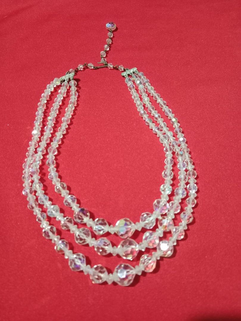 Vintage 3 strand crystal necklace outlet