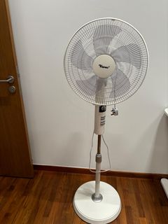 (Category: ) located in . Submitted by june8686 (Listing ID 1333801818, Image 1). Description: .