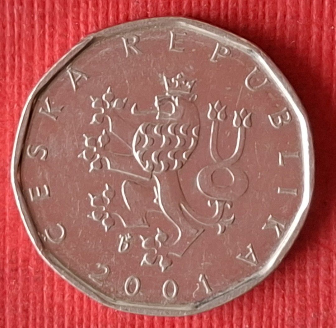 81全新〔CESKA REPUBLIKA]捷克2001年2克朗錢幣乙枚（保真，美品）。, 書籍、休閒與玩具, 收藏、紀念品, 錢幣、紙鈔在旋轉拍賣