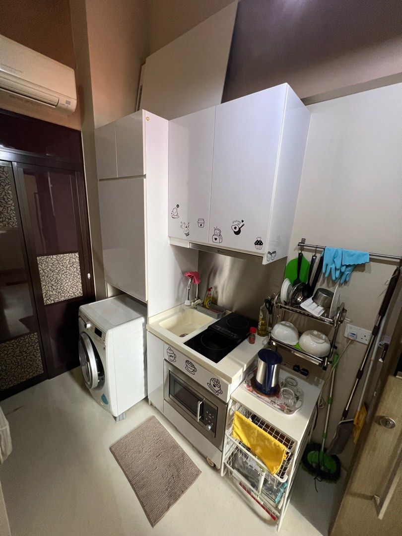 # 1 Loft (Category: Room Rentals) located in Singapore. Submitted by nicstore88 (Listing ID 1333699607, Image 2). Description: Avail immediately!!! No Agt fee! Cozy Hotel Style Loft Masterbed Room For Rent with high ceilings. Room has personal access, attached toilet and own balcony. Nearby to famous eateries and Aljunied MRT station. Rent is inclusive of PUB*, free Wifi provided. These items provided, just bring Luggage. 1. Queen size Bed 2. New