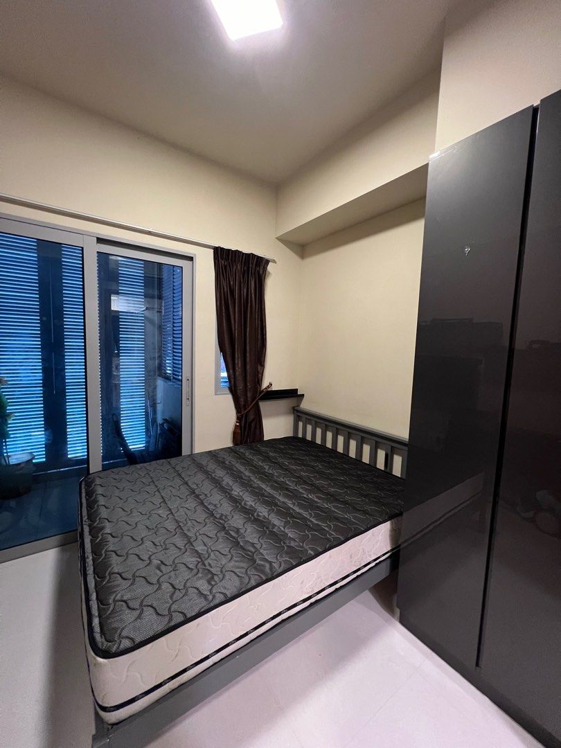 # 1 Loft (Category: Room Rentals) located in Singapore. Submitted by nicstore88 (Listing ID 1333699607, Image 1). Description: Avail immediately!!! No Agt fee! Cozy Hotel Style Loft Masterbed Room For Rent with high ceilings. Room has personal access, attached toilet and own balcony. Nearby to famous eateries and Aljunied MRT station. Rent is inclusive of PUB*, free Wifi provided. These items provided, just bring Luggage. 1. Queen size Bed 2. New