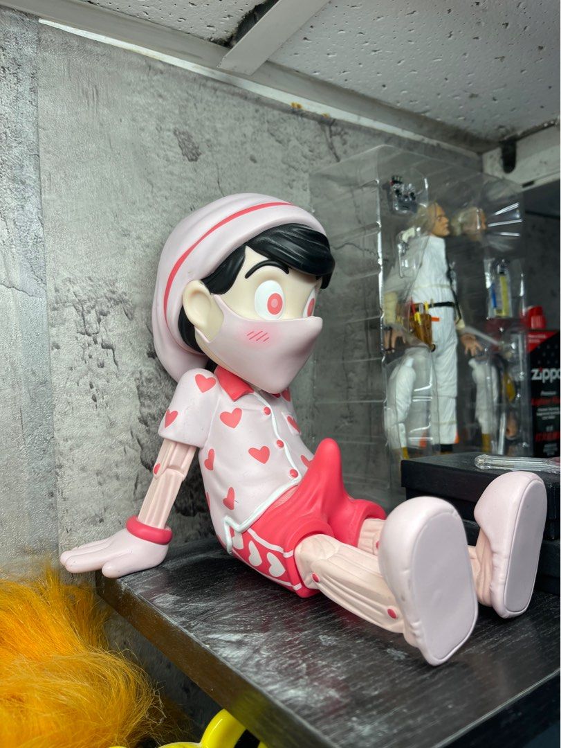 夏休みフェア ピノキオ Mighty jaxx awakenファーストキス