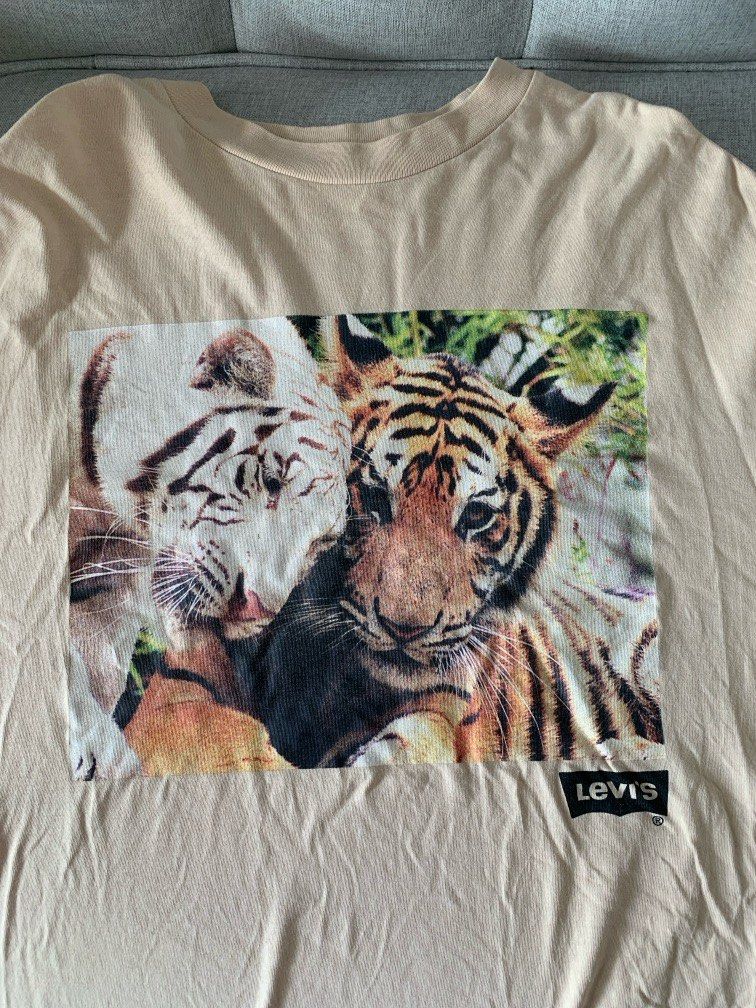 Levi's tiger shirt outlet