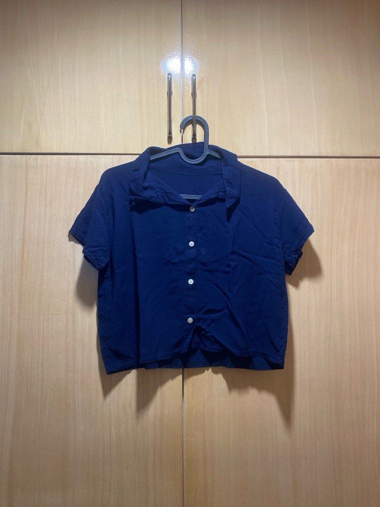 Blue crop polo top (Category: Blouses) located in Manila. Submitted by _closet_declutter_ (Listing ID 1333755146, Image 1). Description: .