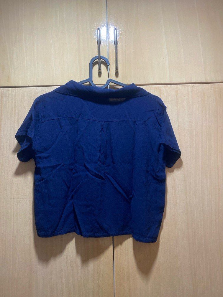 Blue crop polo top (Category: Blouses) located in Manila. Submitted by _closet_declutter_ (Listing ID 1333755146, Image 2). Description: .