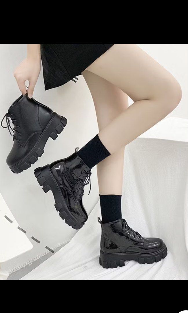 Boots Wanita Korean Style Shoes Glossy