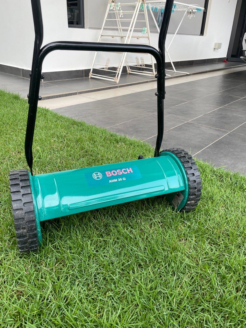 Bosch Manual Garden Lawn Mower AHM 38 G