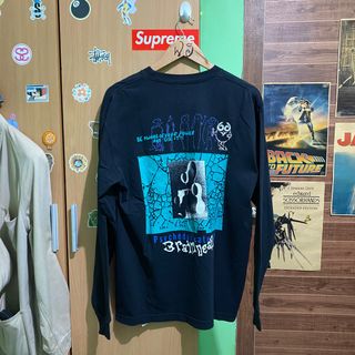 (Category: ) located in . Submitted by wardrobe.syndrome (Listing ID 1333730397, Image 1). Description: .