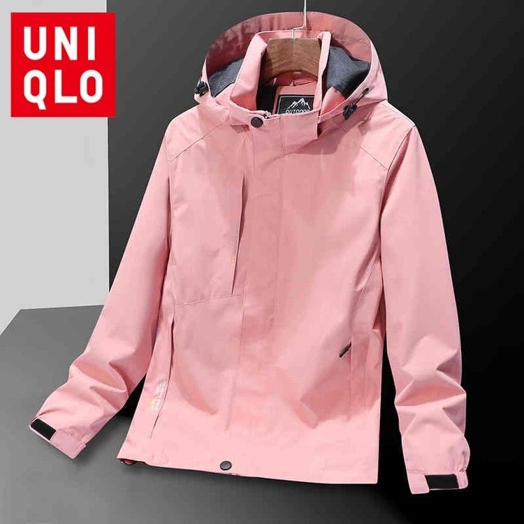 Uniqlo waterproof coat discount