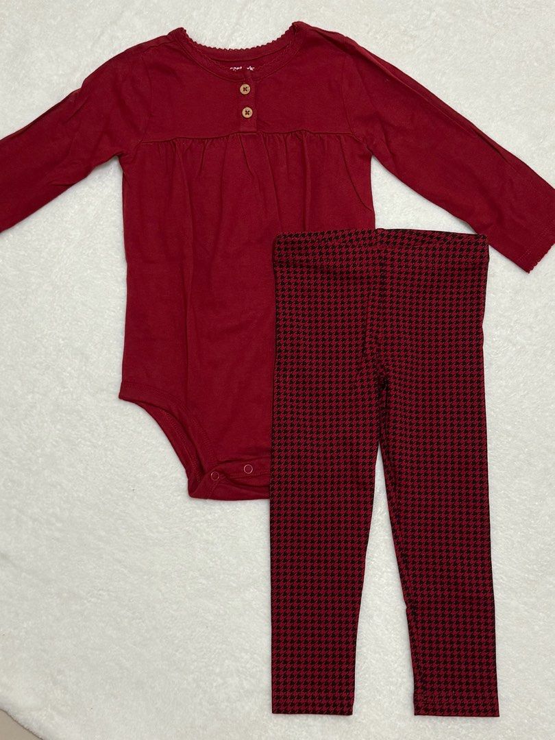 Carters Baby Onesie and Pants (Category: Babies & Kids Fashion) located in Antipolo. Submitted by ajnewandloved (Listing ID 1333774320, Image 1). Description: Carters Baby Onesie and Pants (Set) Size: Top - 18m Pants - 2T (Runs small yung pants kaya mas malaki size niya. Sakto lang sa 18m) • Personal preloved ng daughter ko galing US not ukay • Like new condition used once only Price: ₱260 fixed Location: Antipolo, Rizal MOP: Gcash MOD: J&T or La
