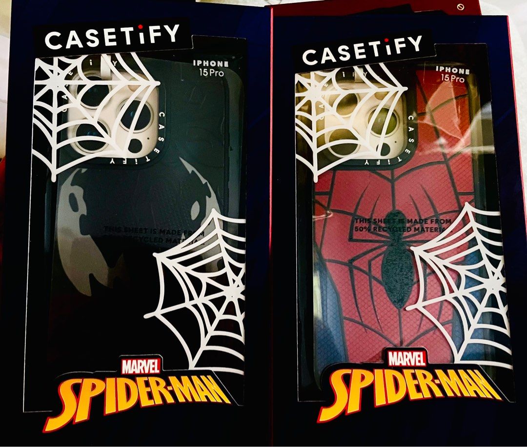 Casetify iPhone 15 pro Marvel Spider-Man Suit Case Venom Casetify iPhone 15 pro Marvel Spider-Man Suit Case Venom