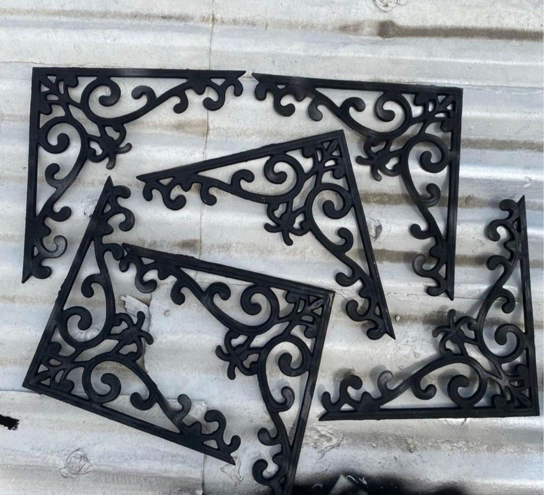 Cast iron Bracket Pair 2pcs (Category: Wall Decor) located in Manila. Submitted by chayaragon14634 (Listing ID 1333791663, Image 3). Description: 'For Sale message me' For Fast transaction admin Cash On delivery😊🥰.