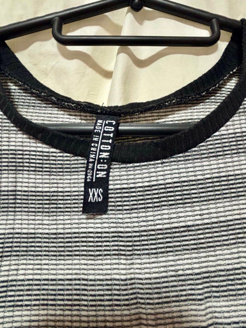 Cotton On Bodycon Dress (Category: Dresses) located in Calamba. Submitted by cliobuys_123 (Listing ID 1333776297, Image 2). Description: Cotton On Bodycon Dress Best fit for XS - SMALL XXS on tag Price: 150.