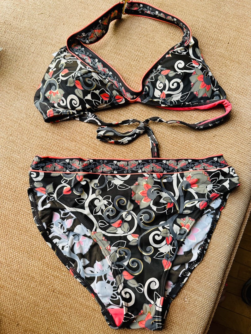 2 sizes bigger bikini debenhams 2025
