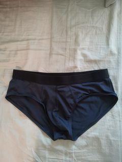 (Category: ) located in . Submitted by wlly1986 (Listing ID 1333707863, Image 1). Description: .
