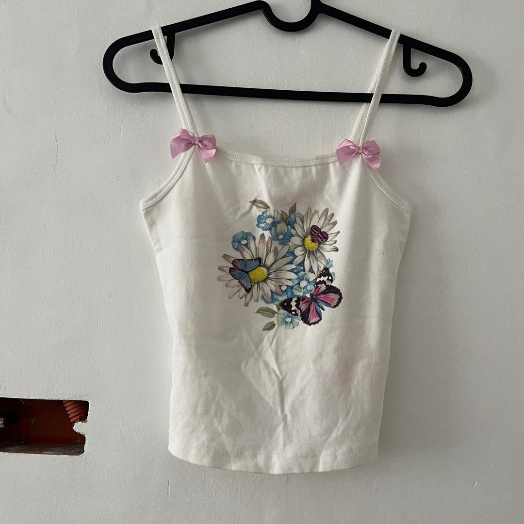 Dollskill SugarThrillz Coquette Sleeveless Top (Category: Sleeveless) located in Silang. Submitted by f4iry4rch1ve (Listing ID 1333713989, Image 2). Description: Dollskill SugarThrillz Coquette Sleeveless Top 500 php+ sf Condition: 10/10 Size: fits XS Dimensions: L: 31 inches , W: 13 inches -authentic -stretchy material - actual photos Note: No When Worn Colors may vary due to lighting Please message me for shipping and payment method....