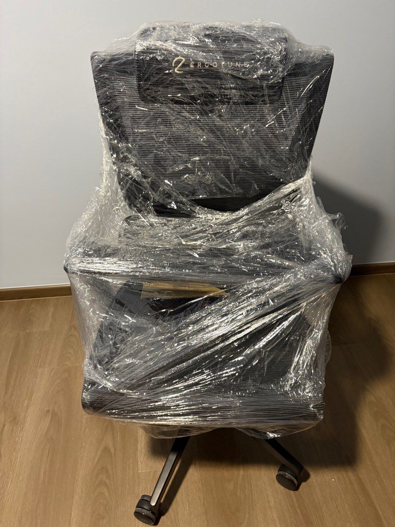 Ergotune supreme charcoal black v3.1 Furniture Home Living Furniture Chairs on Carousell