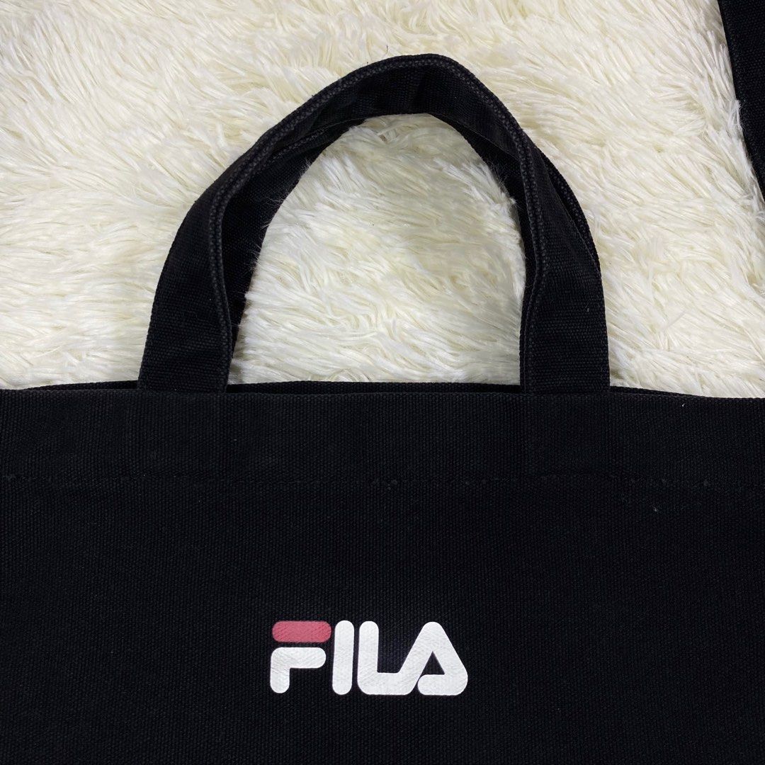 FILA 2 WAY BAG Women s Fashion Bags Wallets Tote Bags on Carousell