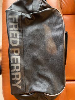 Affordable fred perry tote bag For Sale Sling Bags Carousell Singapore