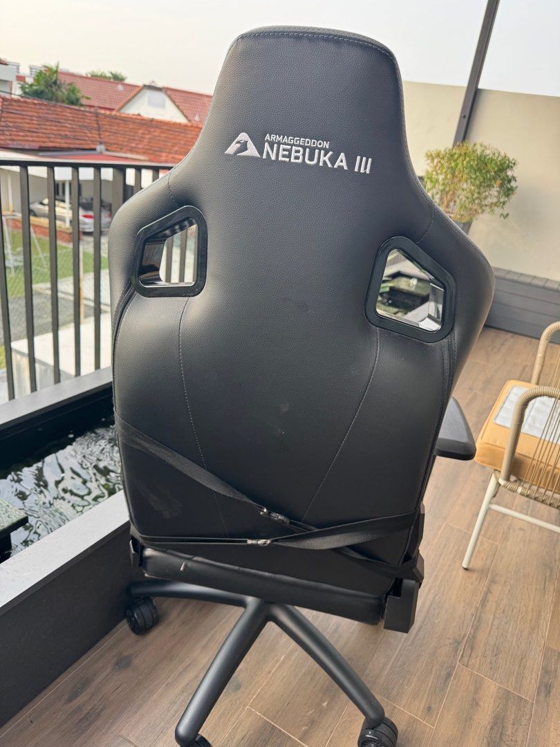 Gaming chair Free and self pickup Furniture Home Living Furniture Chairs on Carousell