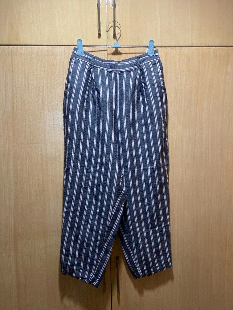 Gu garterized stripes pants (Category: Other Bottoms) located in Manila. Submitted by _closet_declutter_ (Listing ID 1333751546, Image 1). Description: .
