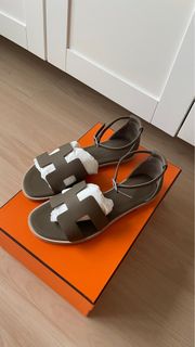 (Category: ) located in . Submitted by ssinstocks (Listing ID 1333693827, Image 1). Description: .