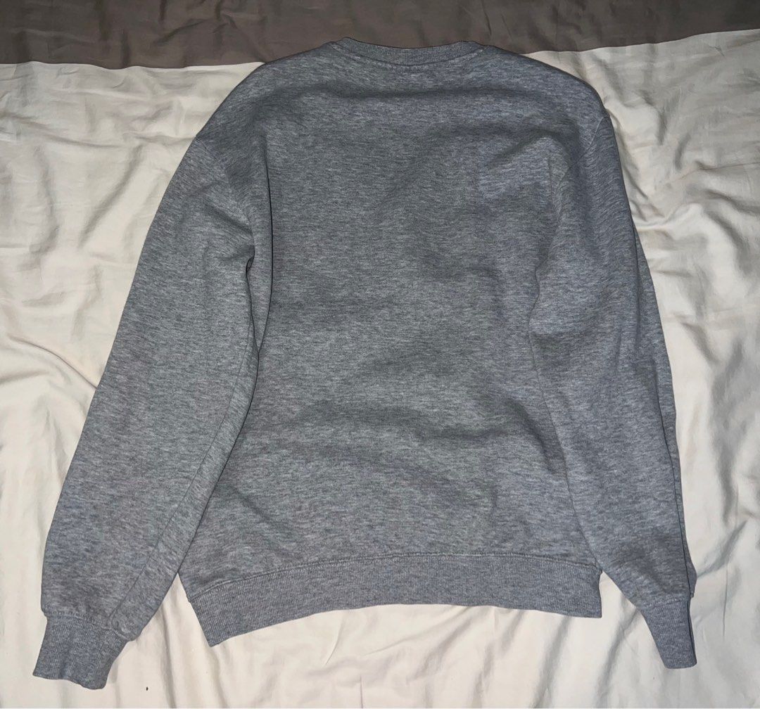 H&m grey sweatshirt store