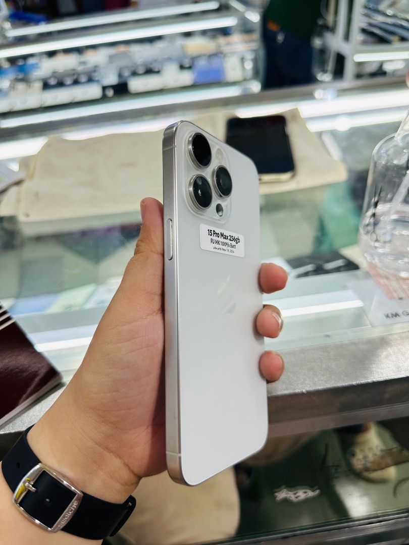 Iphone 15 Pro Max 256gb HK Dualsim FU (Category: iPhone 15 Series) located in San Juan City. Submitted by javedsgadgetshop (Listing ID 1333799113, Image 3). Description: OPEN FOR INSTALLMENT VIA CREDIT CARD/GGIVES/SPAY/BILLEASE & SWAP/TRADE-IN! BUY AND SELL! Quick Specs : Iphone 15promax (Dualsim) •256gb •HK Variant •95% batt health •Factory Unlock •95% Smoothness •No hidden issue | No Repaired •100% Authentic | Not Refurbished •w/ OEM Charger & 