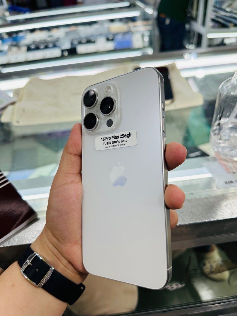 Iphone 15 Pro Max 256gb HK Dualsim FU (Category: iPhone 15 Series) located in San Juan City. Submitted by javedsgadgetshop (Listing ID 1333799113, Image 2). Description: OPEN FOR INSTALLMENT VIA CREDIT CARD/GGIVES/SPAY/BILLEASE & SWAP/TRADE-IN! BUY AND SELL! Quick Specs : Iphone 15promax (Dualsim) •256gb •HK Variant •95% batt health •Factory Unlock •95% Smoothness •No hidden issue | No Repaired •100% Authentic | Not Refurbished •w/ OEM Charger & 