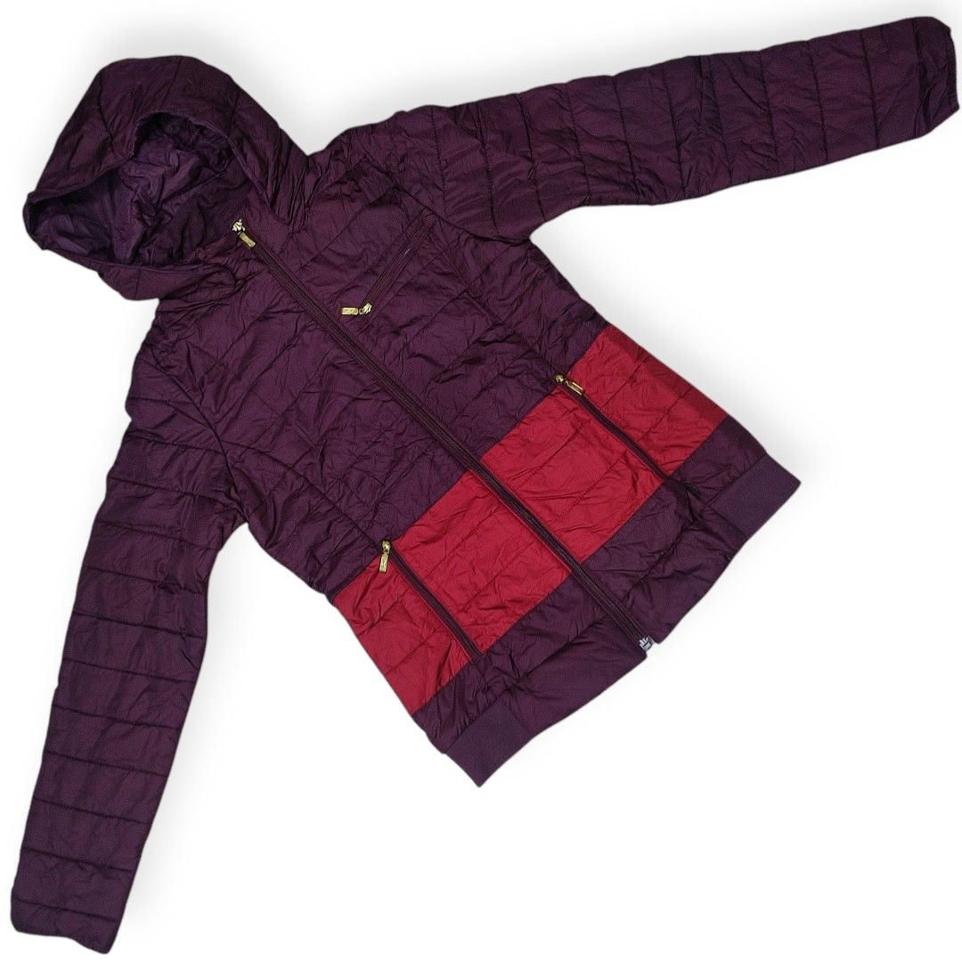 Jacket levis (Category: Activewear) located in Wakaf Bharu. Submitted by azamt (Listing ID 1333697565, Image 2). Description: like new made in bangladesh Pit-18, 16.5, 17.5 L-26 ❌cod Pos+ rm 7.