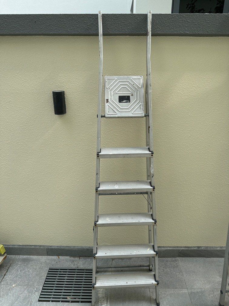 Ladder