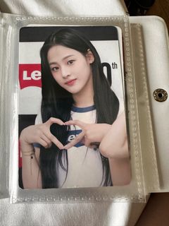 (Category: ) located in . Submitted by janwardrobe (Listing ID 1333780892, Image 1). Description: .