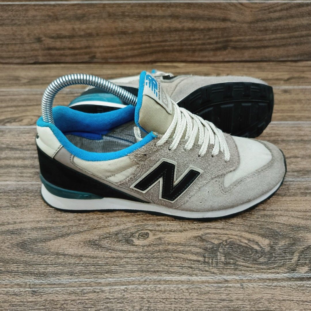 New Balance 696 Fesyen Wanita Sepatu di Carousell