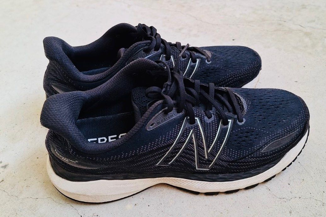 Mens running shoes size 10.5 store