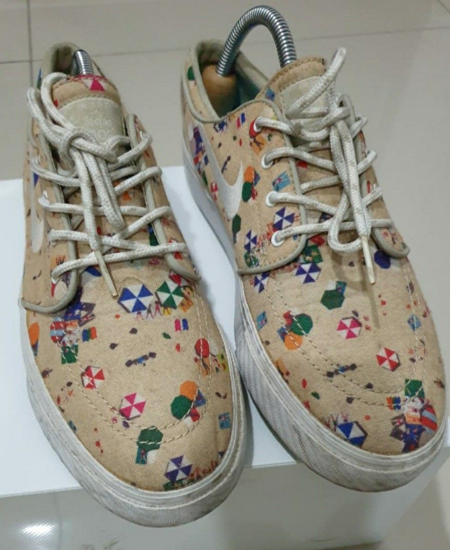 Janoski beach store
