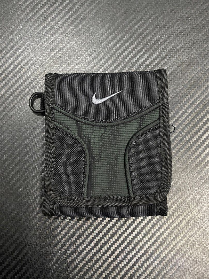 NIKE TRI FOLD WALLET BNEW Men s Fashion Watches Accessories Wallets Card Holders on Carousell