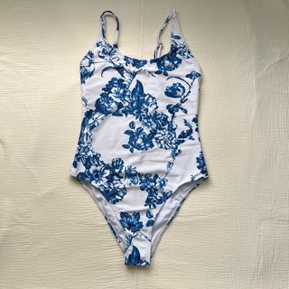 (Category: ) located in . Submitted by fullyclothed (Listing ID 1333701592, Image 1). Description: .