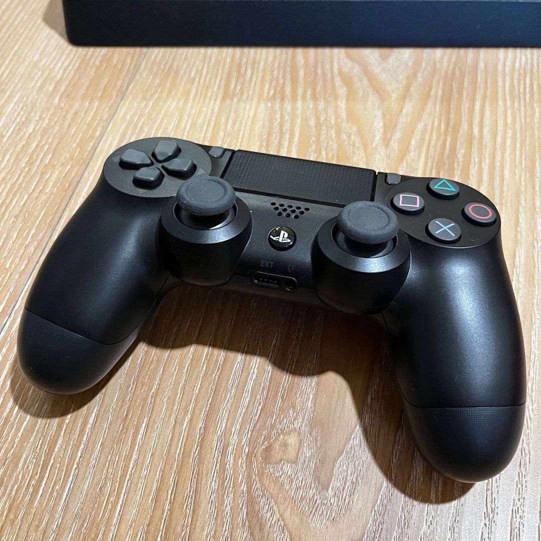 PlayStation4 - PS4 500GB 薄型 Amazon.co.jp: PlayStation 4 ジェット・ブラック 500GB(CUH