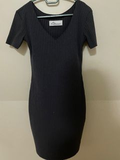(Category: ) located in . Submitted by basic_clothing (Listing ID 1333786071, Image 1). Description: .