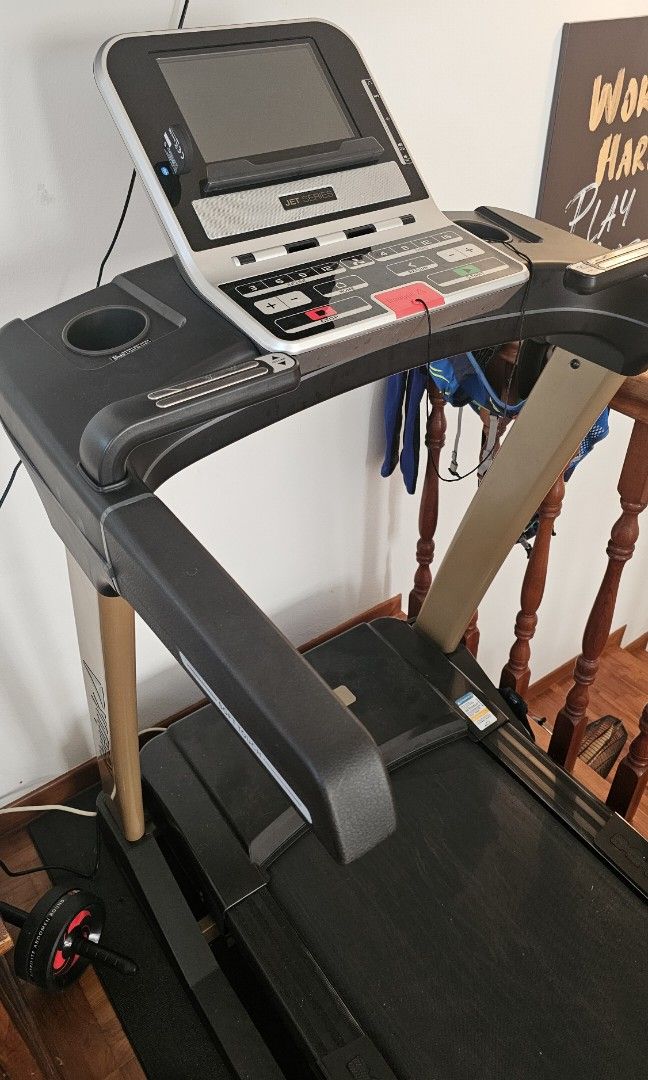 Reebok treadmill 300 plus clearance