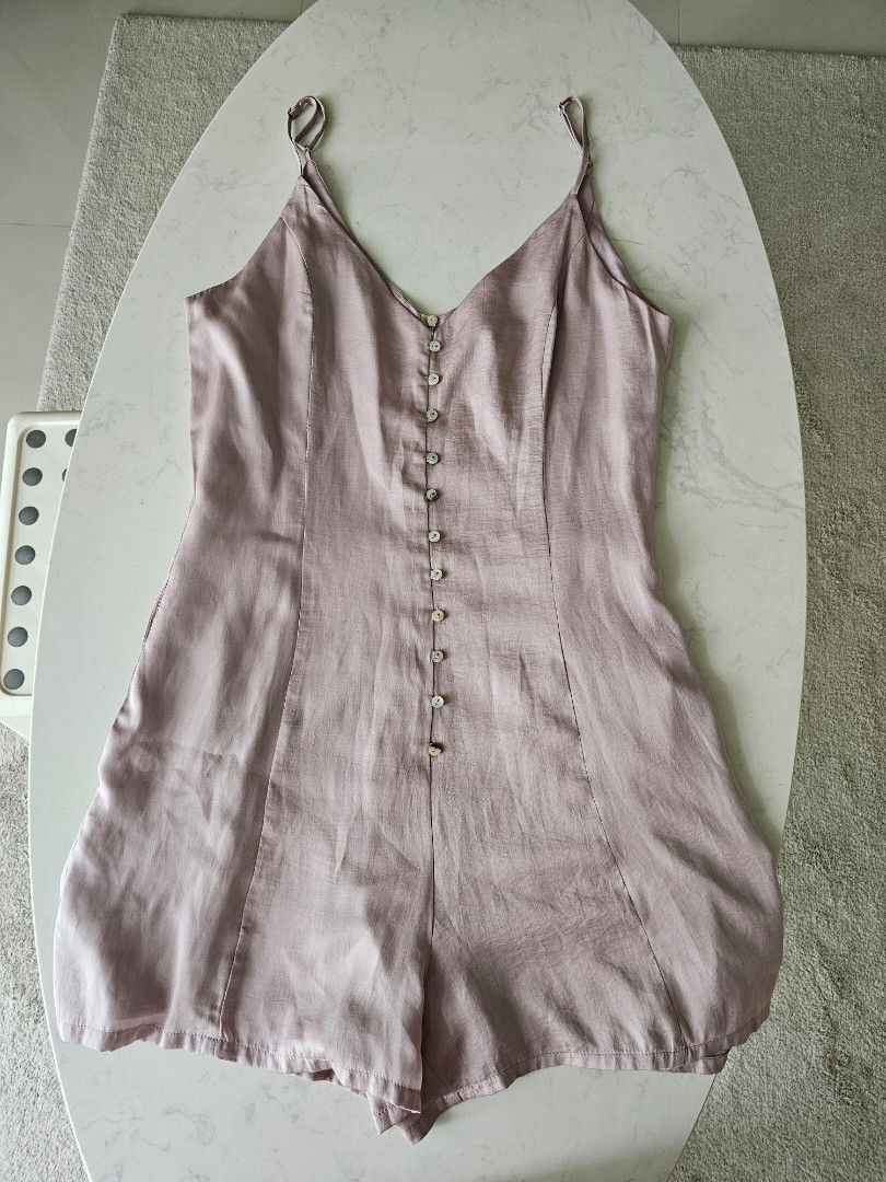Romper (Category: Rompers) located in Singapore. Submitted by Lemon_Chamomile (Listing ID 1333714944, Image 1). Description: Beautiful soft satin romper, MDS size M. Have 2 pocket, fully lined.