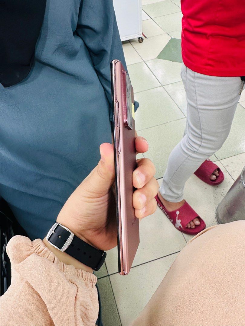 Samsung Note 20 Ultra 5G 256gb Single Sim Snapdragon (Category: Samsung) located in San Juan City. Submitted by javedsgadgetshop (Listing ID 1333795198, Image 3). Description: OPEN FOR INSTALLMENT VIA CREDIT CARD/GGIVES/SPAY/BILLEASE & SWAP/TRADE-IN! BUY AND SELL! Quick Specs : Samsung Note 20 Ultra 5G (Snapdragon) •256gb •K Variant •Good batt health •Factory Unlock •95% Smoothness •No hidden issue | No Repaired •100% Authentic | Not Refurbished 